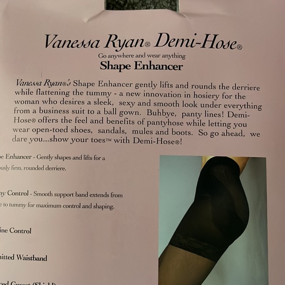 Vanessa Ryan Demi hose Capri Links shape enhancer nude size D - Picture 7 of 8